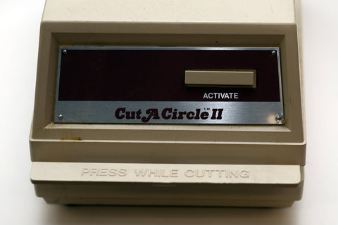 Used Badge-A-Minit Cut A circle 2