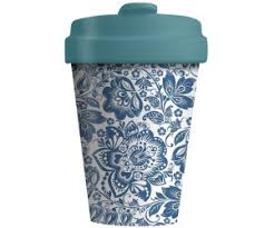 travel cup with blue flowers 